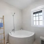 Casa Familiar La Lobita 1 別荘 *