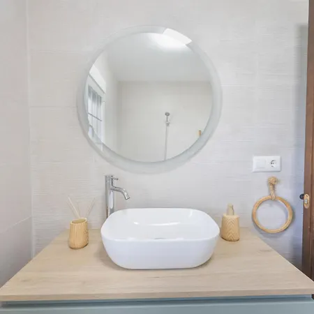 Vakantiehuis Casa Familiar La Lobita 1 *