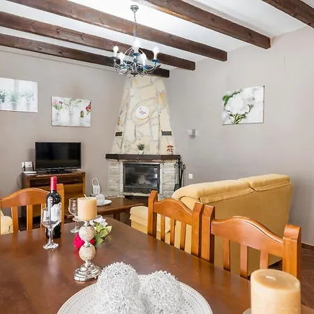 Vakantiehuis Casa Familiar La Lobita 1