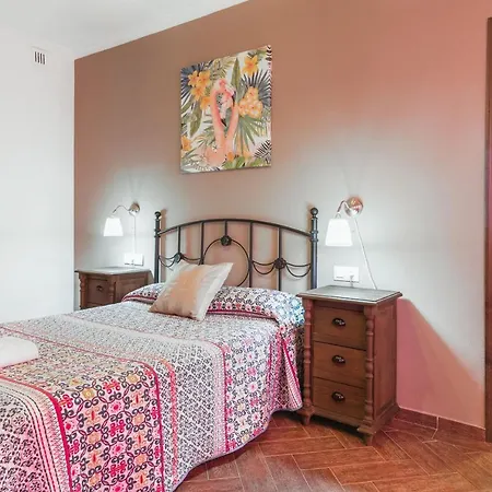 Casa Familiar La Lobita 1