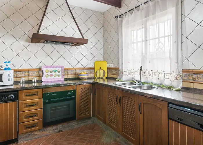 Casa Familiar La Lobita 1