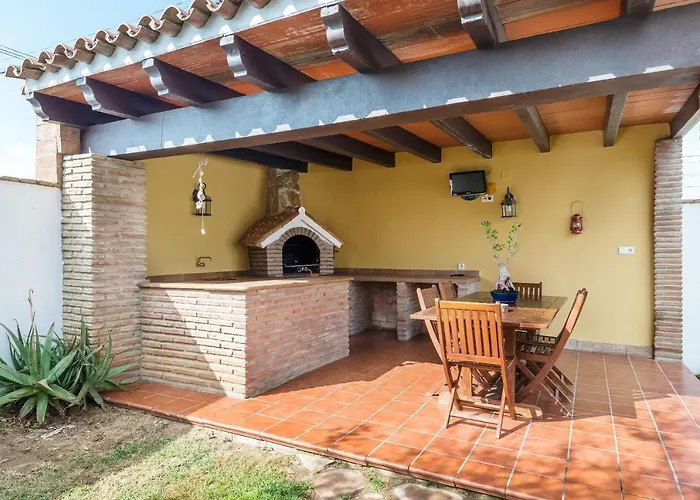 Дом отдыха Casa Familiar La Lobita 1 Кониль-де-ла-Фронтера