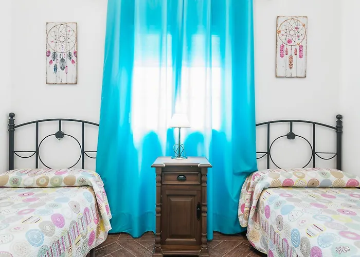 Feriehus Casa Familiar La Lobita 1 *